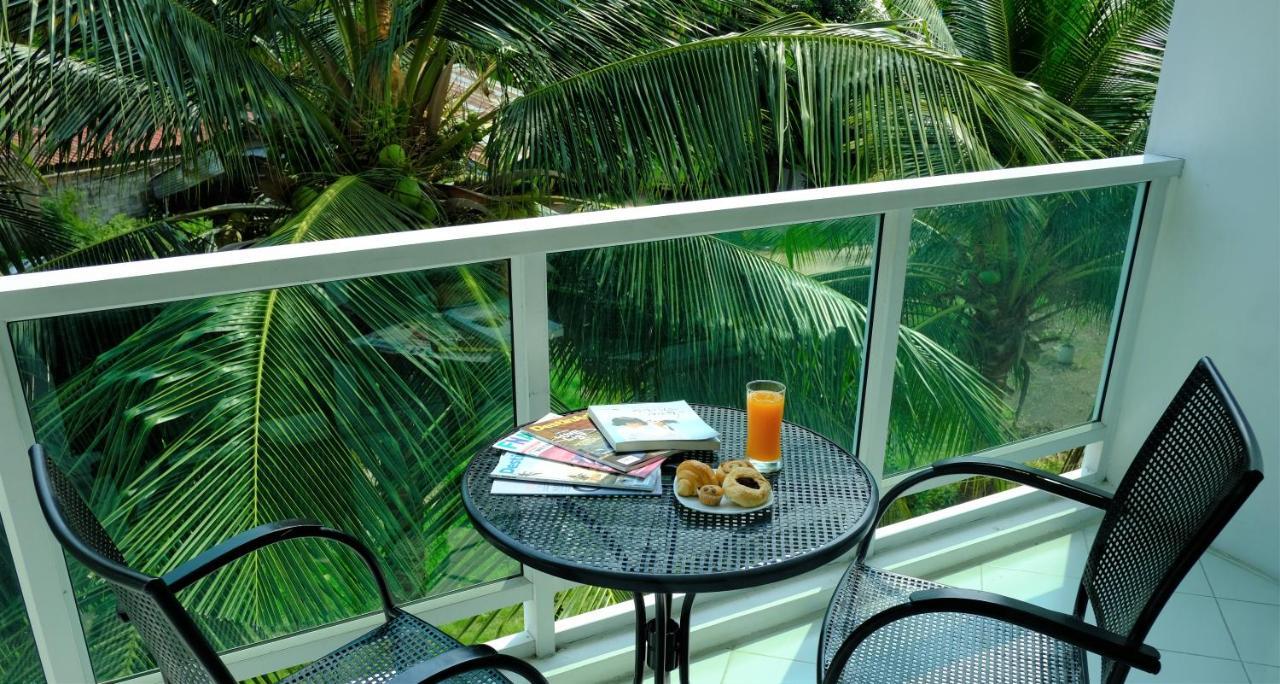 Nova Suites Pattaya By Compass Hospitality Exterior foto