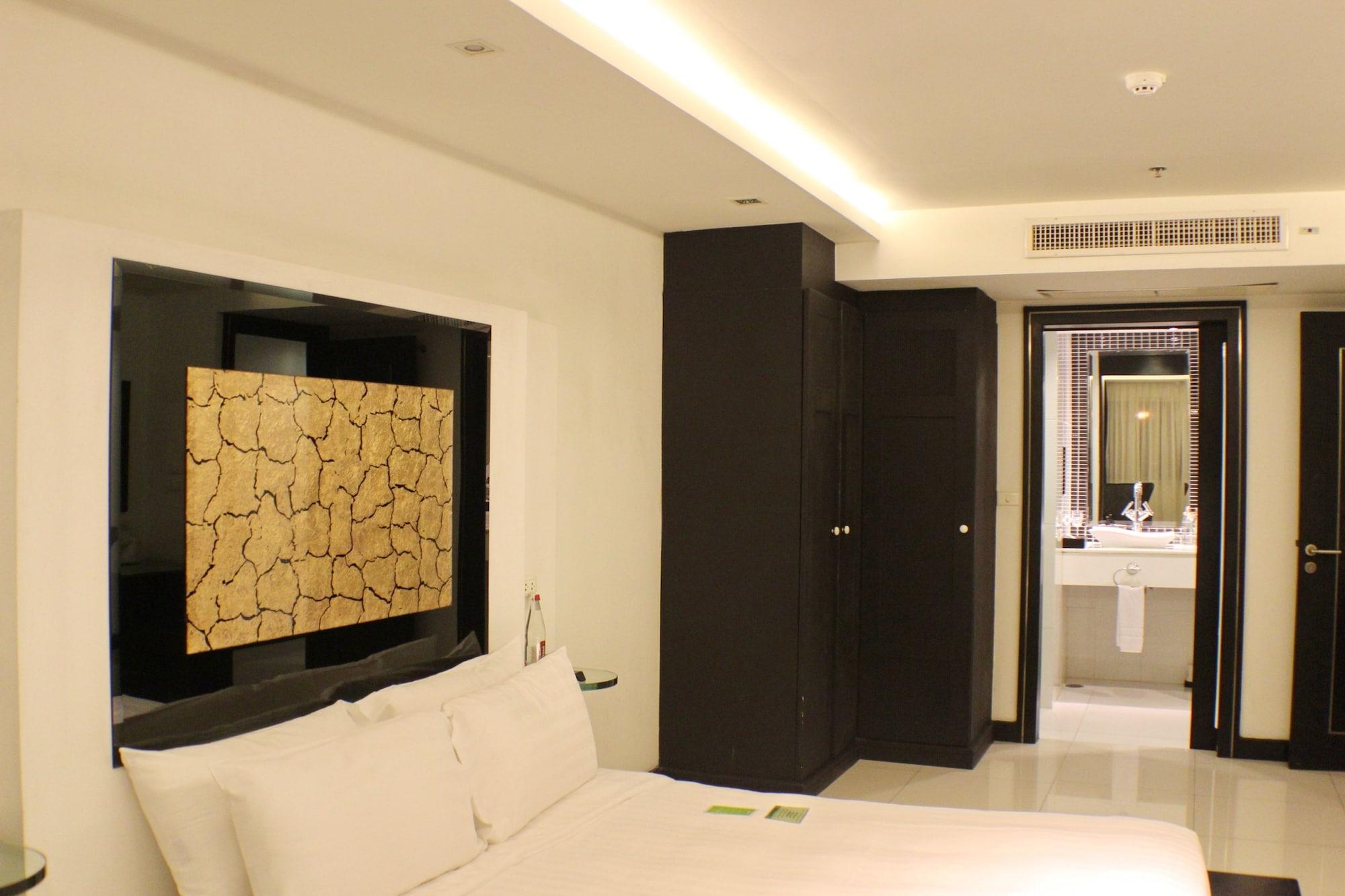 Nova Suites Pattaya By Compass Hospitality Exterior foto